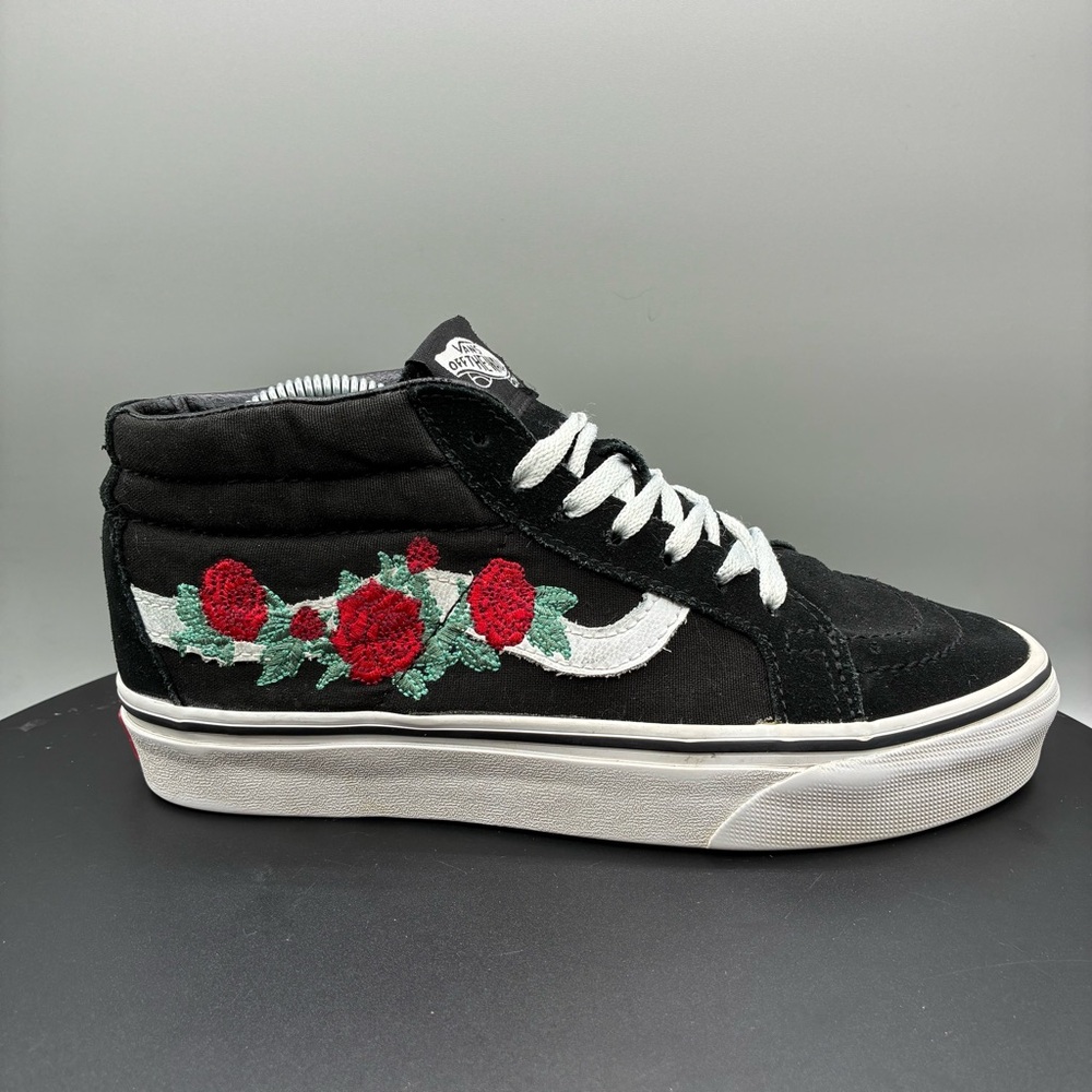 Vans Sk8-Mid Reissue Sneakers Women’s 6 Rose Thorns Lace Up Skate VN0A3MV8RZO